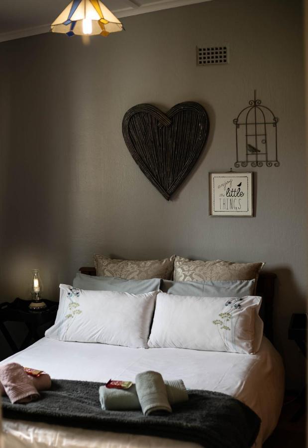 Manna Self Catering Guesthouse Граскоп Экстерьер фото